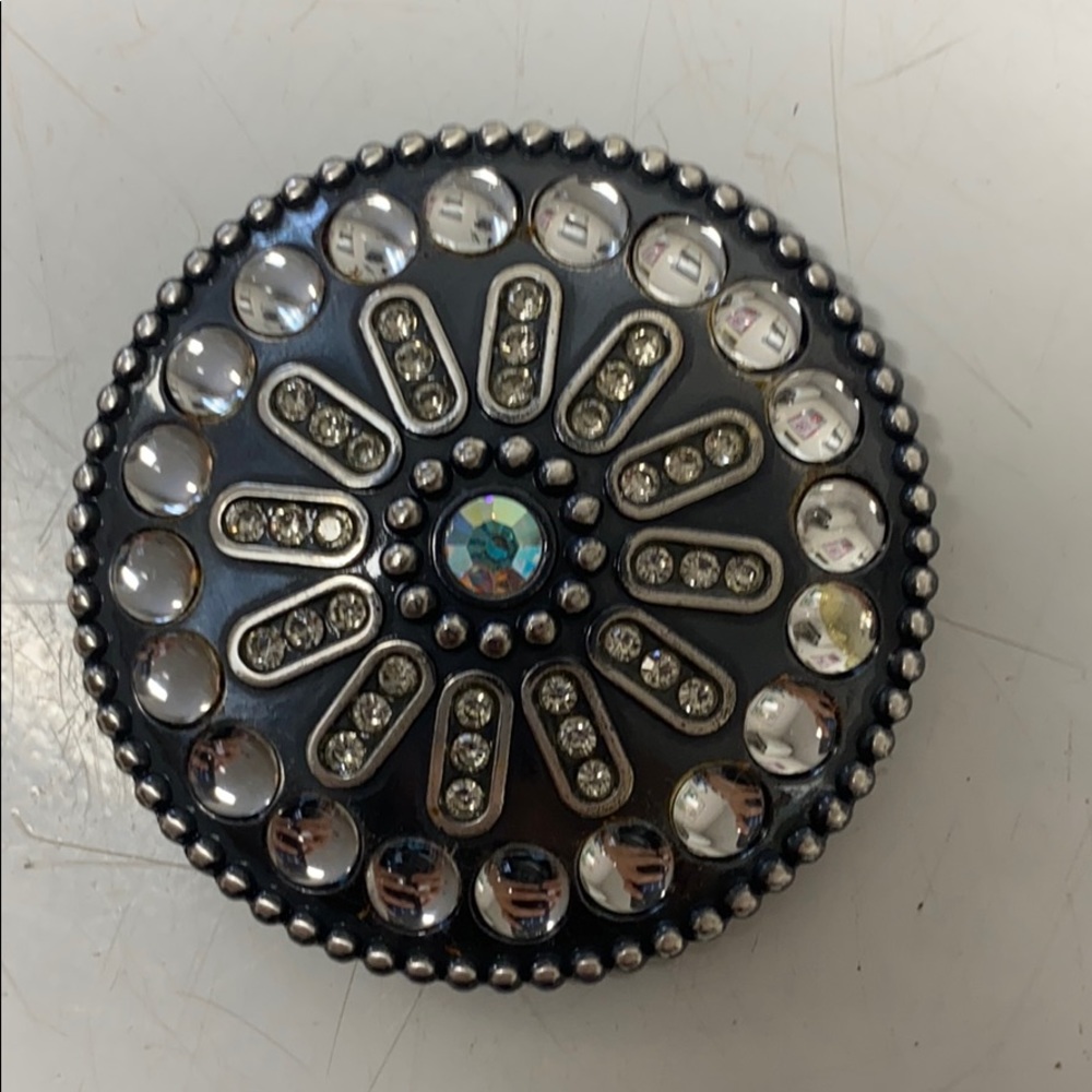 Belt buckle